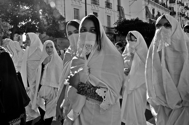 Algérie : jeunes et adultes défavorables aux valeurs égalitaires